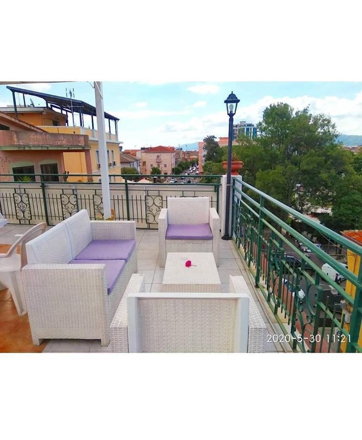Centro Azzurro Villa Iglesias Bagian luar foto